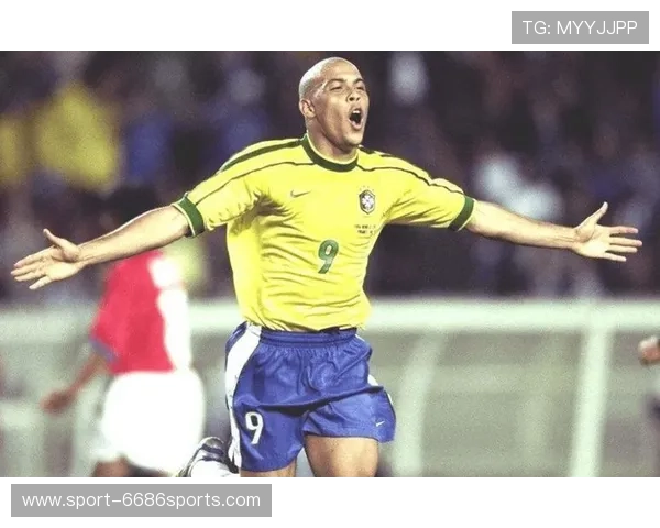 足球场上摇摇晃晃的球星是谁 他的独特技艺如何征服世界球迷